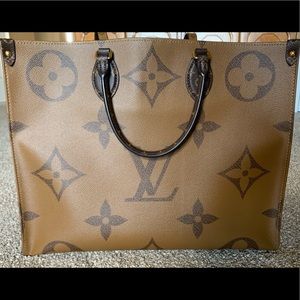 Louis Vuitton ONTHEGO tote GM